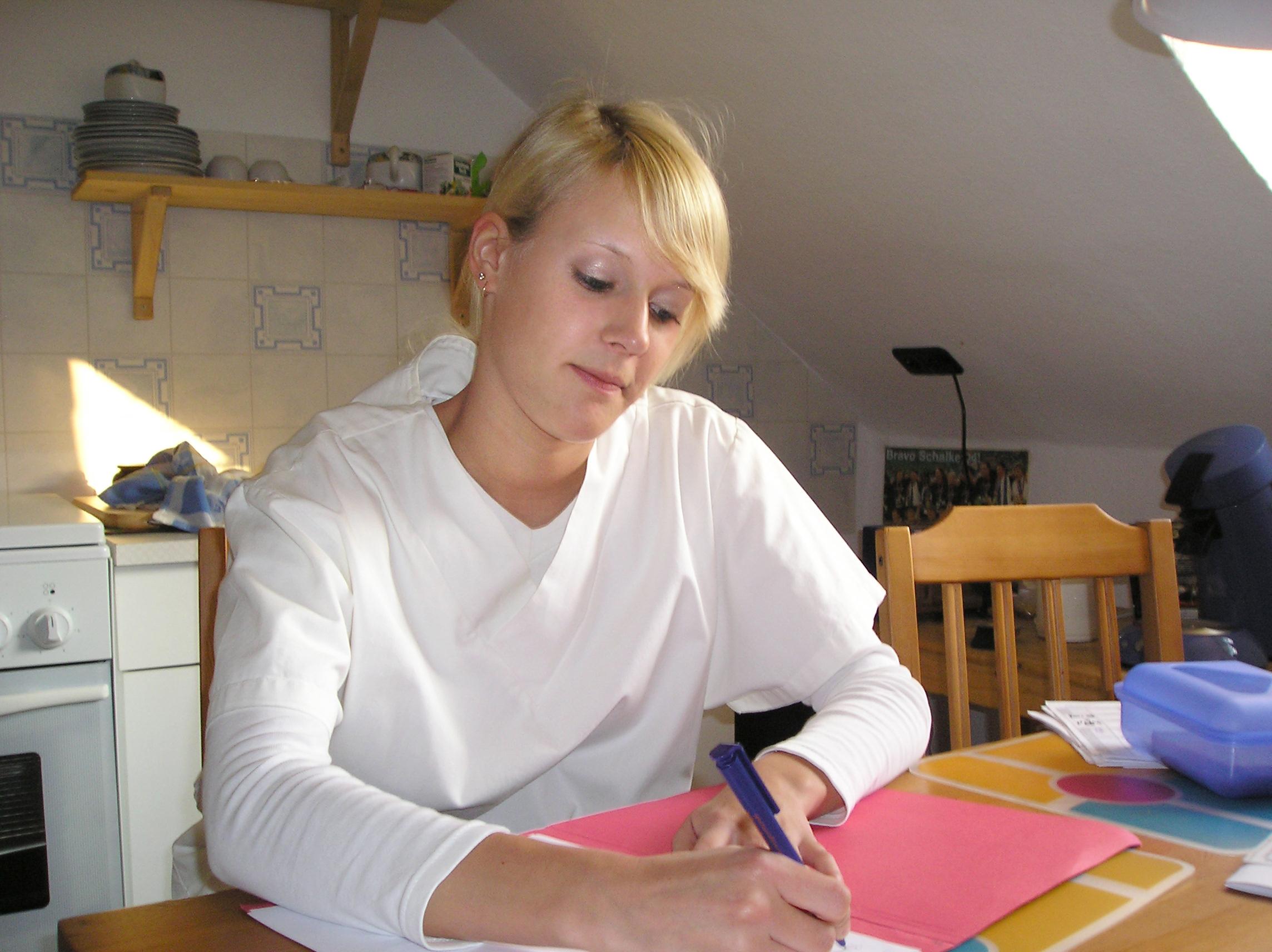 Source: Wikimedia Commons Ambitious nurse from Poland seeks opportunity in the UK